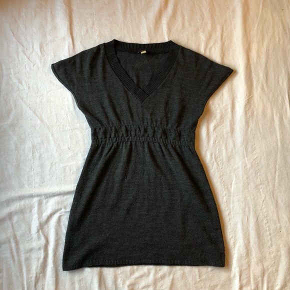 Dresses & Skirts - Grey Sweater Dress